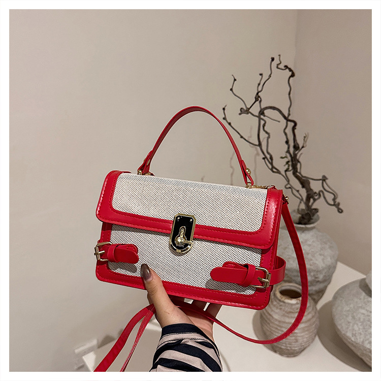 Fashion premium handbag for women, 2025 new model, color-matched patchwork small square bag, casual and simple crossbody bag 251103