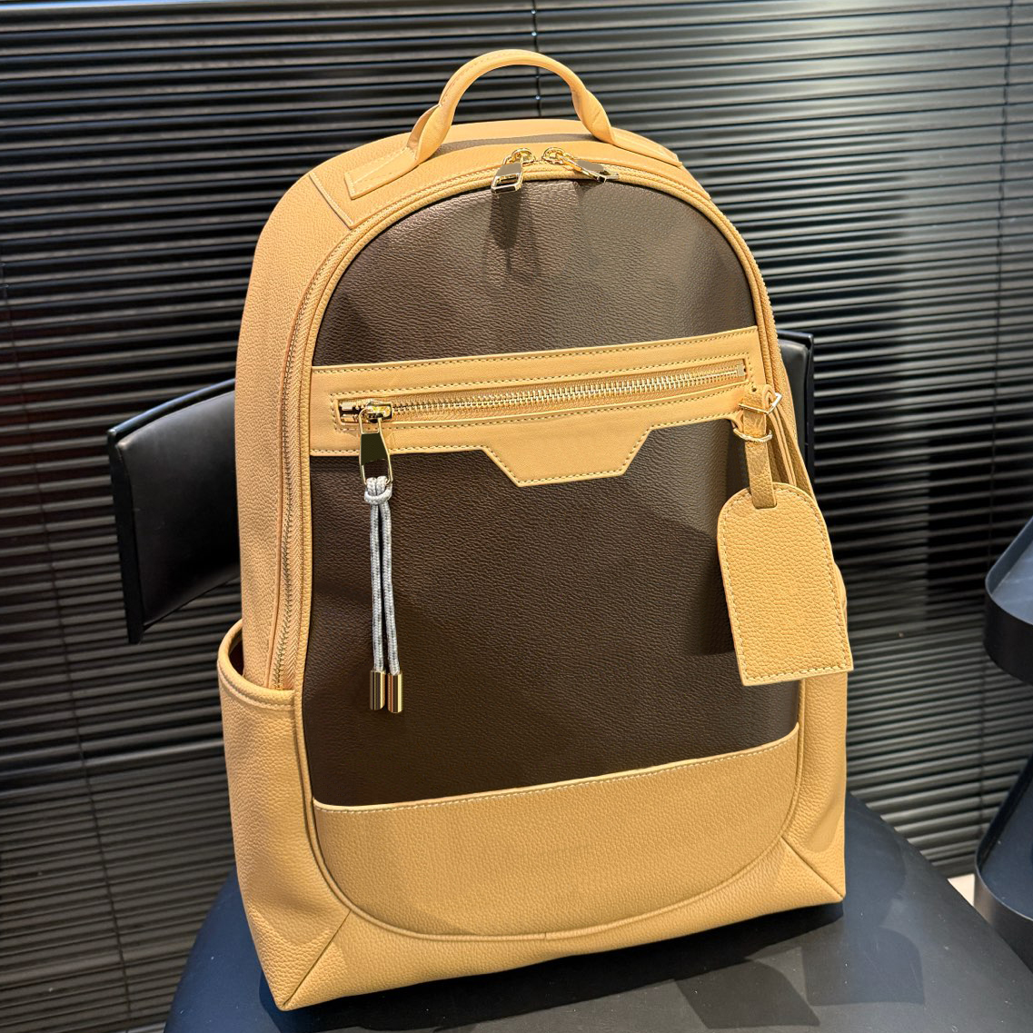 10A Top Luxurys Bac… - image