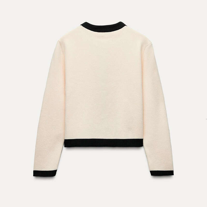 2026 Autumn Designer's New White Style Knitted Short Open Woolen Sweater Women's Jacket Top