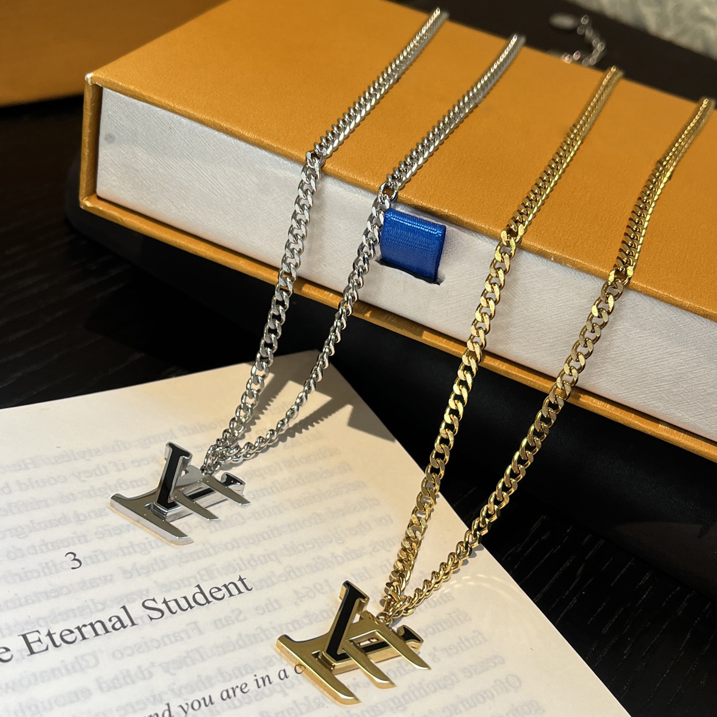 Charm Women Necklace Pendant Choker Gold Silver Plated Stainless Steel Fashion Designer Necklaces Wedding Jewelry Gifts Wholesale