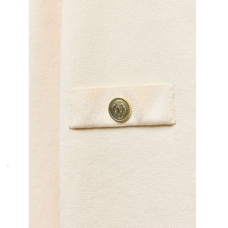 2026 Autumn Designer's New White Style Knitted Short Open Woolen Sweater Women's Jacket Top