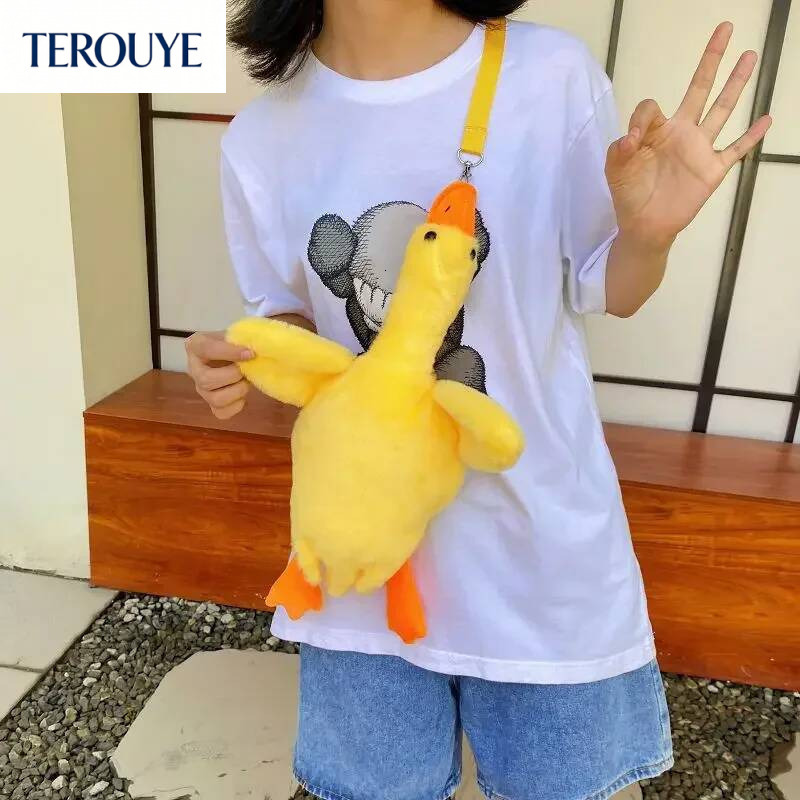 TEROUYE Doll Cartoon Duck Handbag Autumn New Cartoon Cute Women s Shoulder Bag Fashion Trend Versatile Style Luxury bag