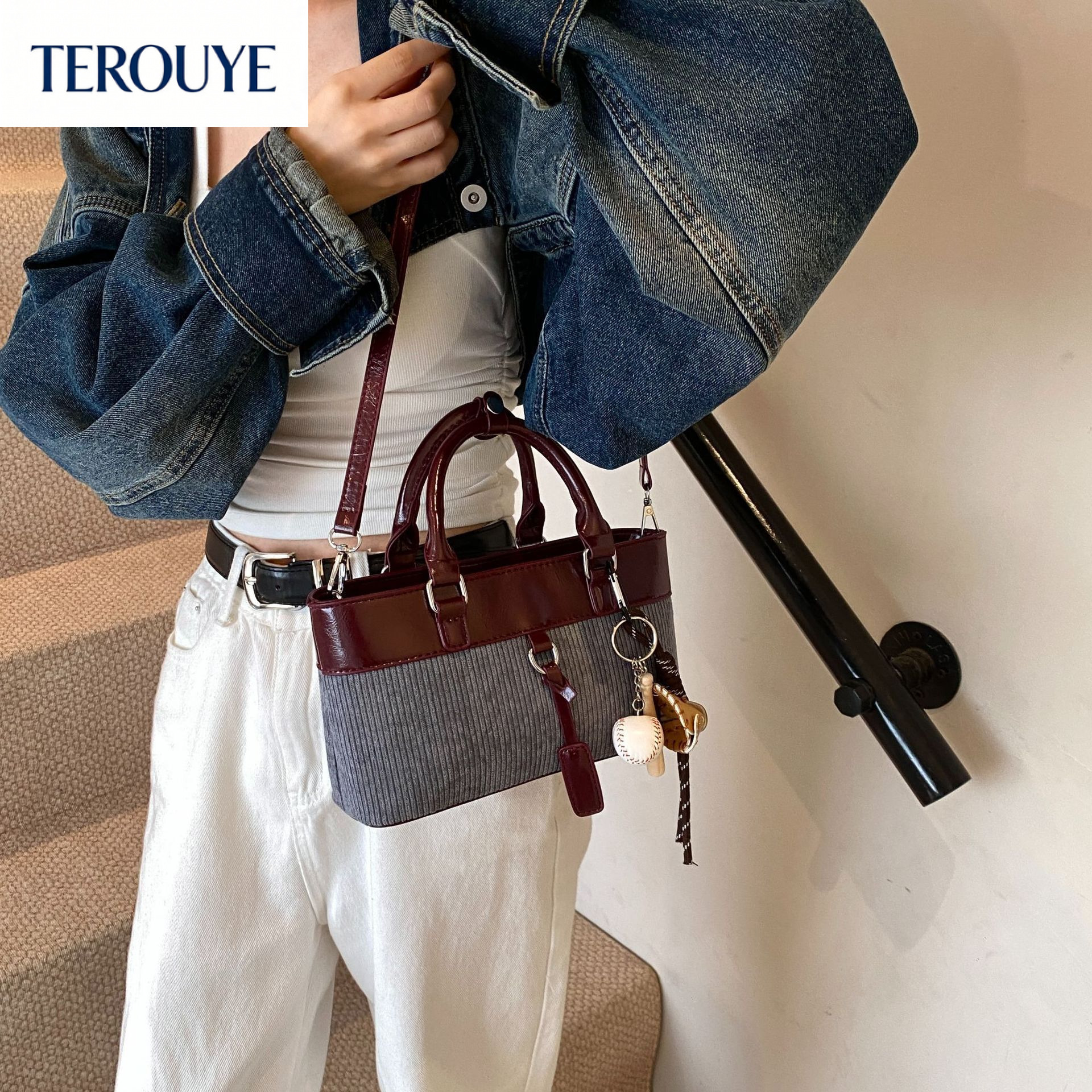 TEROUYE French retro niche design women s handbag autumn and winter new item suede splicing fashionable underarm bag retro luxury Luxury bag