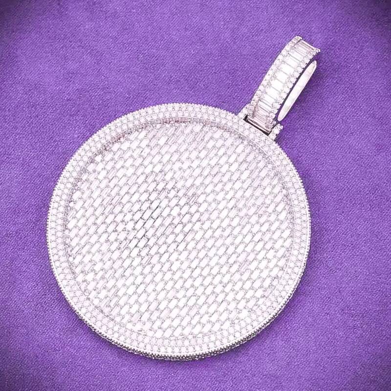 Hip Hop Mens 925 Sterling Silver Iced Out VVS Baguette Moissanite Fine Jewelry Diamond Tester Passd Face Circle Pendant Charms