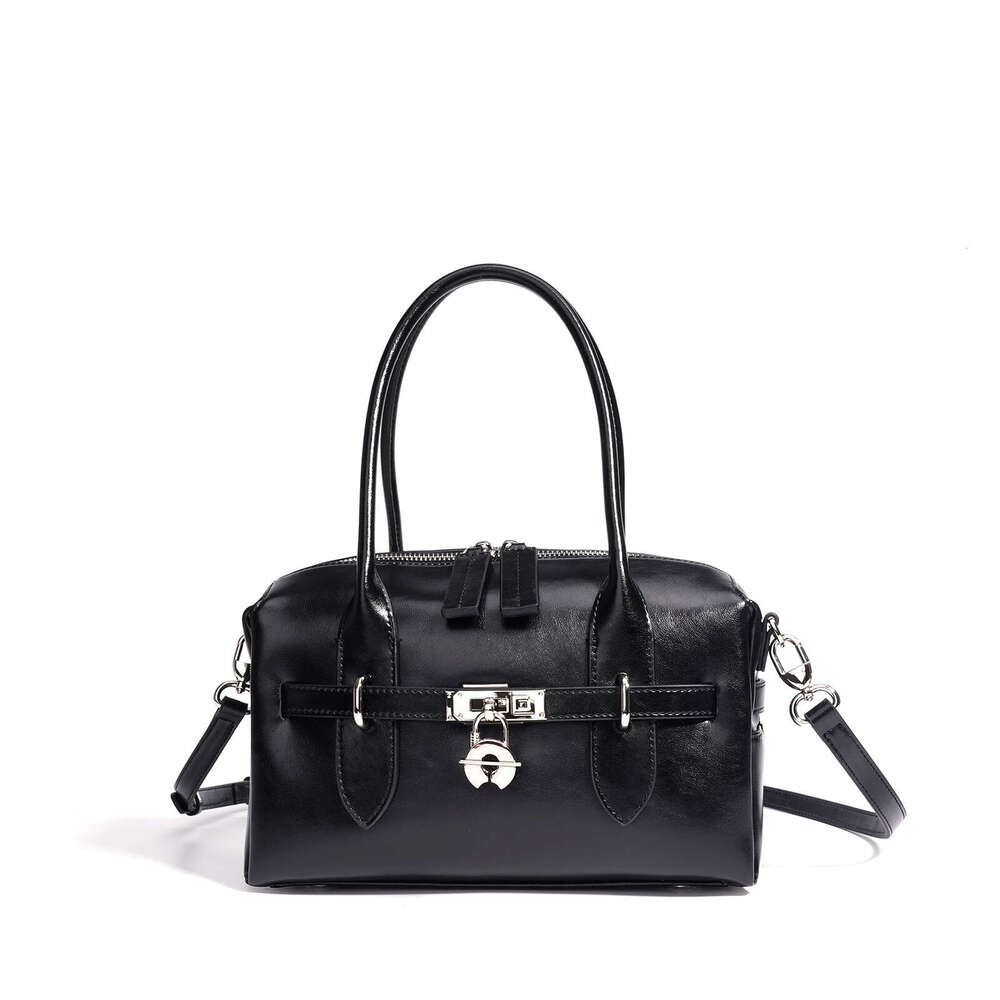 Luxury Shoulder Bags Totes Hobo New Cowhide Elegant Women S Autumn Winter Handbag Large Capacity Fashion Commuter Crossbody Bag SENYY