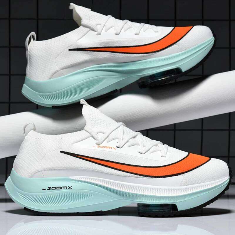 Couple Running Mesh… - image