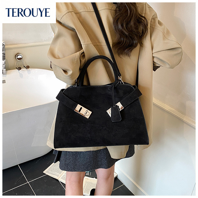 TEROUYE Retro suede women s handbag autumn and winter new fashion large capacity shoulder bag texture motorcycle armpit bag luxury Luxury bag