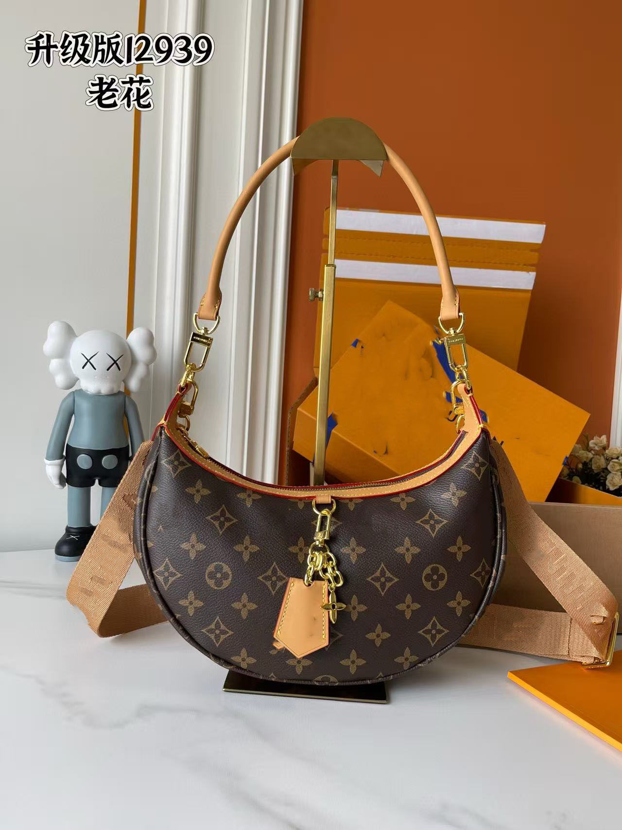 High quality Underarm brown AVA Cases Shoulder mens handbag CrossBody tote Designer Womens Clutch half moon Leather pochette armpit travel Even bag