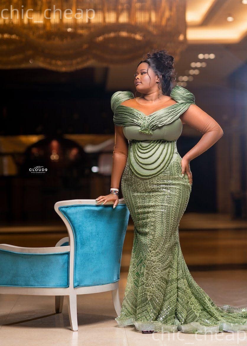 Olive Green Mermaid Plus Size Prom Dresses 2026 Pears Sequined Sheer Neck Evening Formal Party Second Birthday Engagement Gowns Dress For Special Occa