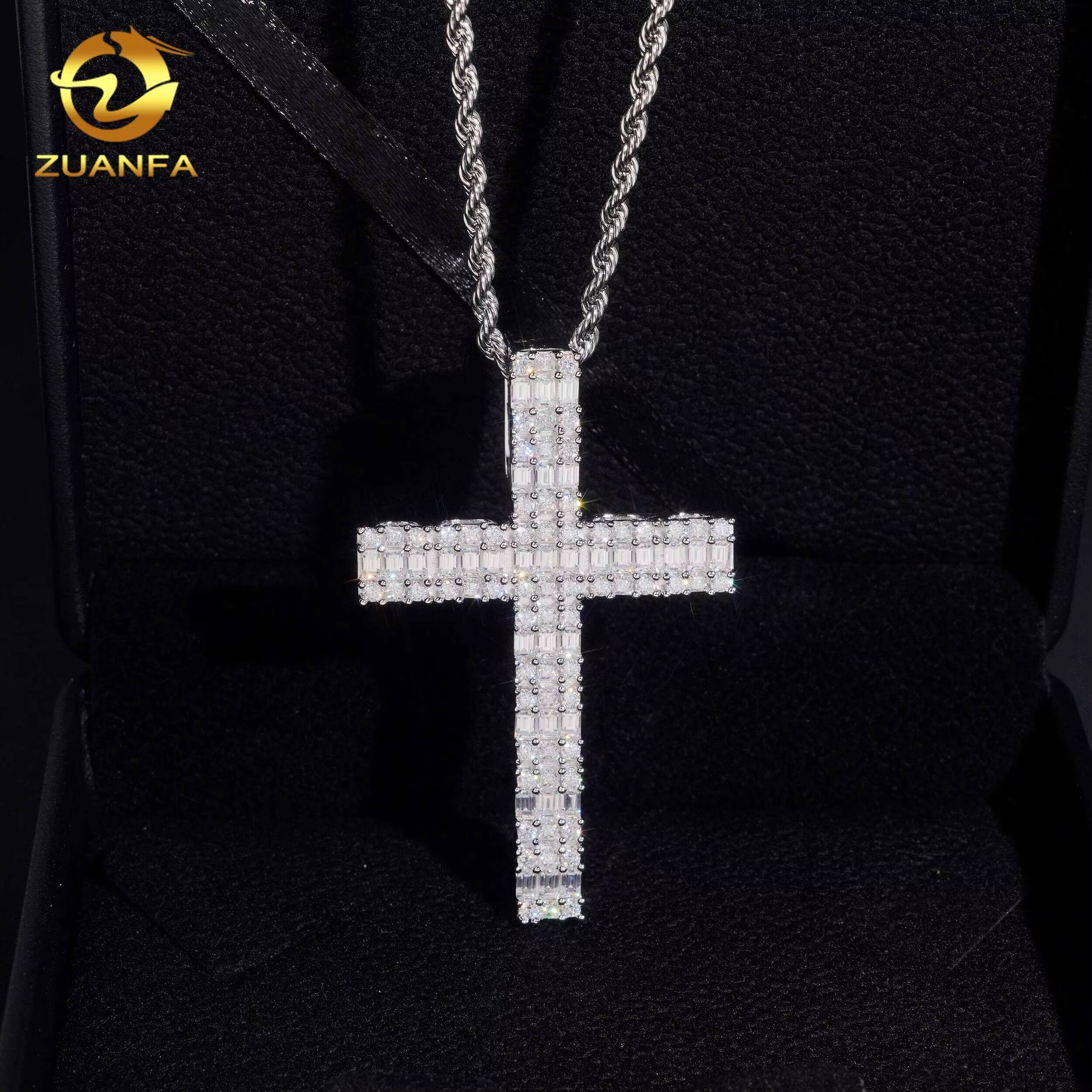 Pass Diamond Tester Fine Hip Hop Moissanite Jewelry Pendant 925 Silver Baguette Diamond Iced Out VVS Moissanite Cross Pendant