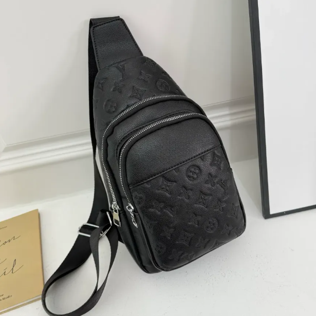 Top Quality Men Sling Mens Designer Leather Cross Body Shoulder Bags Mans Crossbody Wallet Hobos Messenger Handbag Tote Belt Bag Bumbag