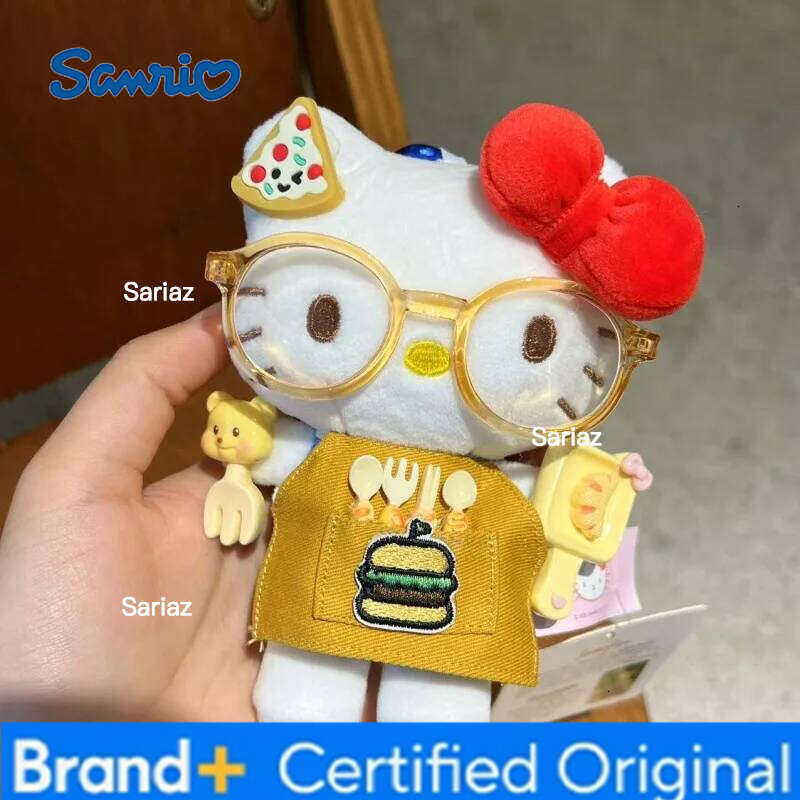 Sanrio Cute Cartoon Kawaii Chef Dresses Up with A Fun Black and Yellow Apron Hellokitty Plush Doll Keychain Bag Pendant Toy Gift H260121
