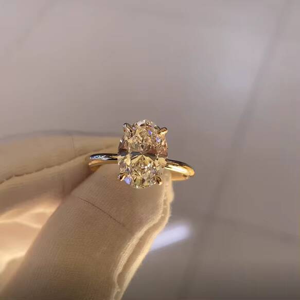 Stars Oval Cut Lab Grown Diamond IGI Certified 18K Solid Gold Pigeon Ring Handmade Engagement Ring for Women