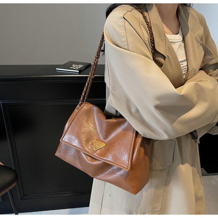 2026 GGCKGG designer Shoulder Bags For womans hot ladies flap fashion handbag chain square crossbody Underarm bag high quality