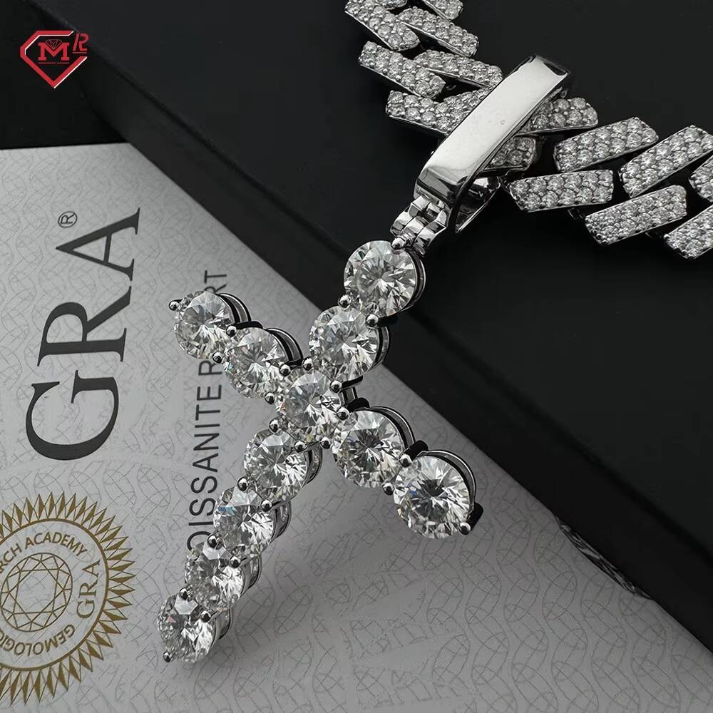 Hip Hop Moissanite Cross Pendant 925 Sterling Silver Customized Jewelry VVS Moissanite Pendant