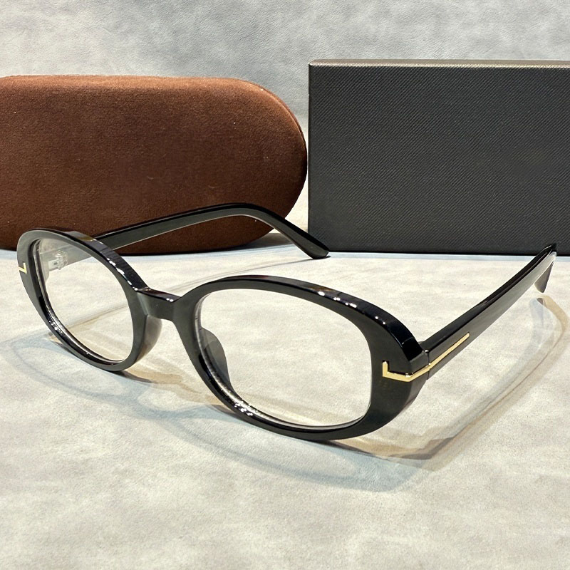 Designer Sunglasses for oval shape Beautiful trendy slim Classic Eyeglasses frame Outdoor Beach Glasses For women