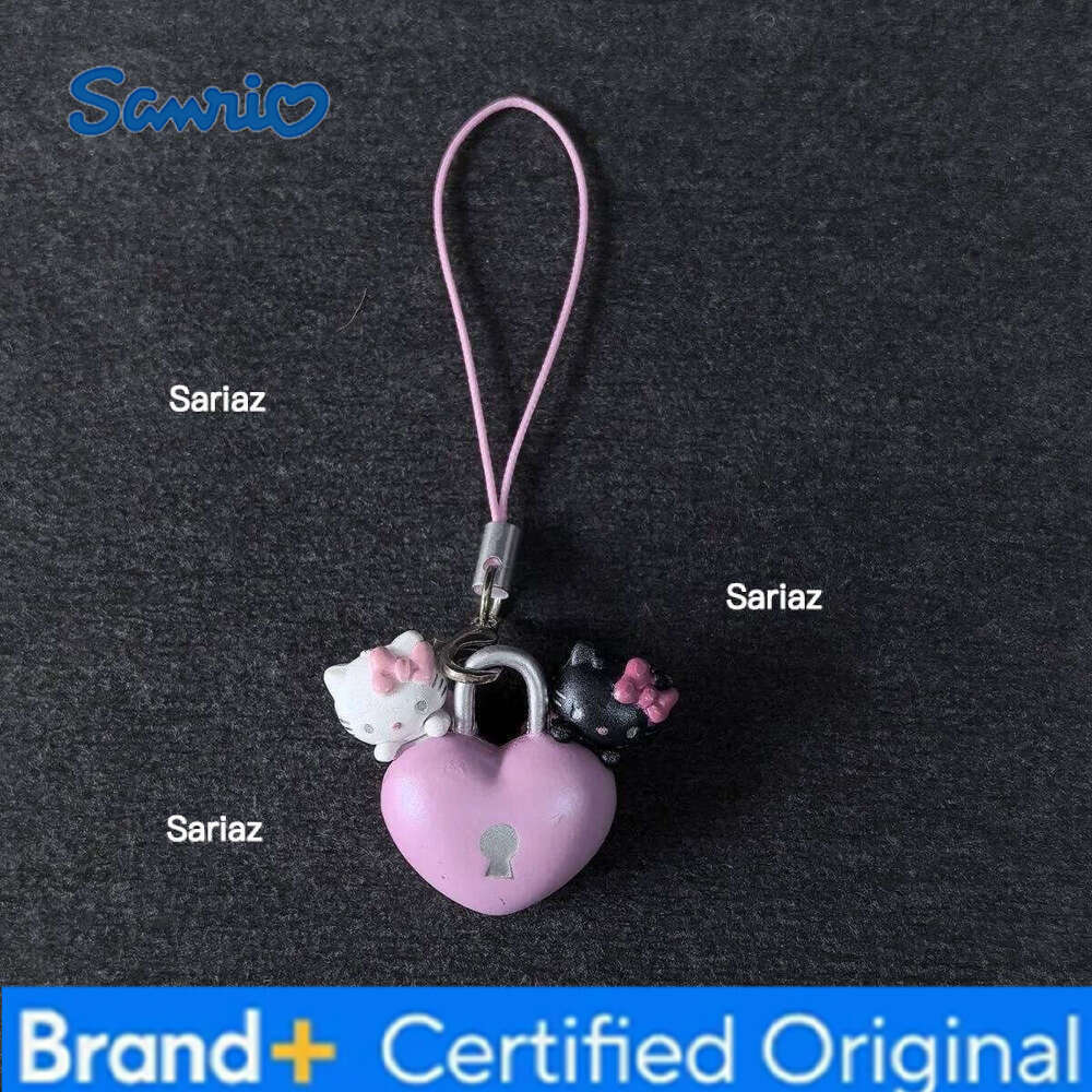 Sanrio Vintage Pink Heart Lock Pendant Accessories Kawaii Japanese Charm Shell Angel Wings Devil Hello Kitty Keychain Gifts H260121