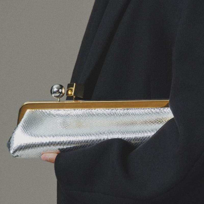 The Salon Clutch Ev… - image