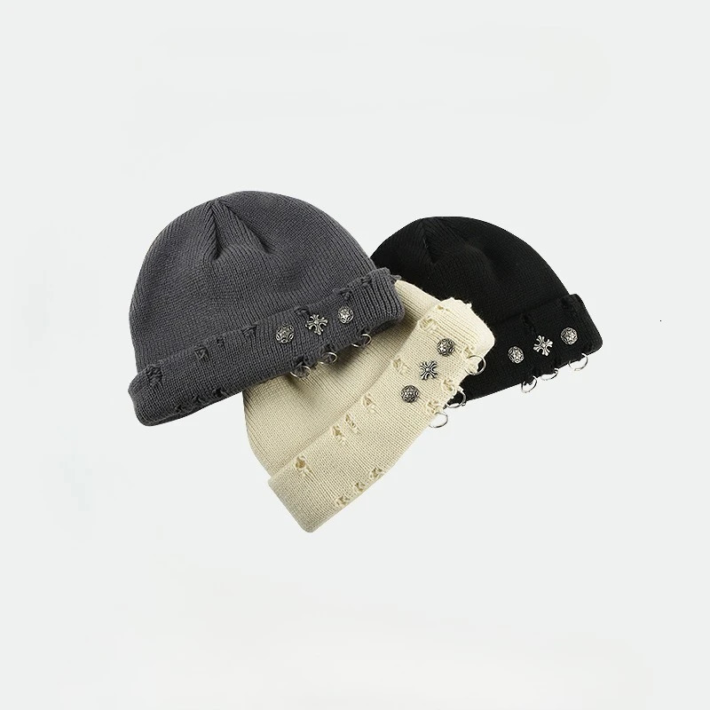 Street hip-hop retro cross ring perforated woolen hat for women yuppie knitted melon skin hat cold hat for men 260119