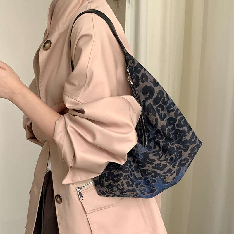 Luxury Shoulder Bags Totes Hobo Black Leopard Print Dumpling New Lazy Casual Denim Soft Niche Commuter Underarm Bag SENYY