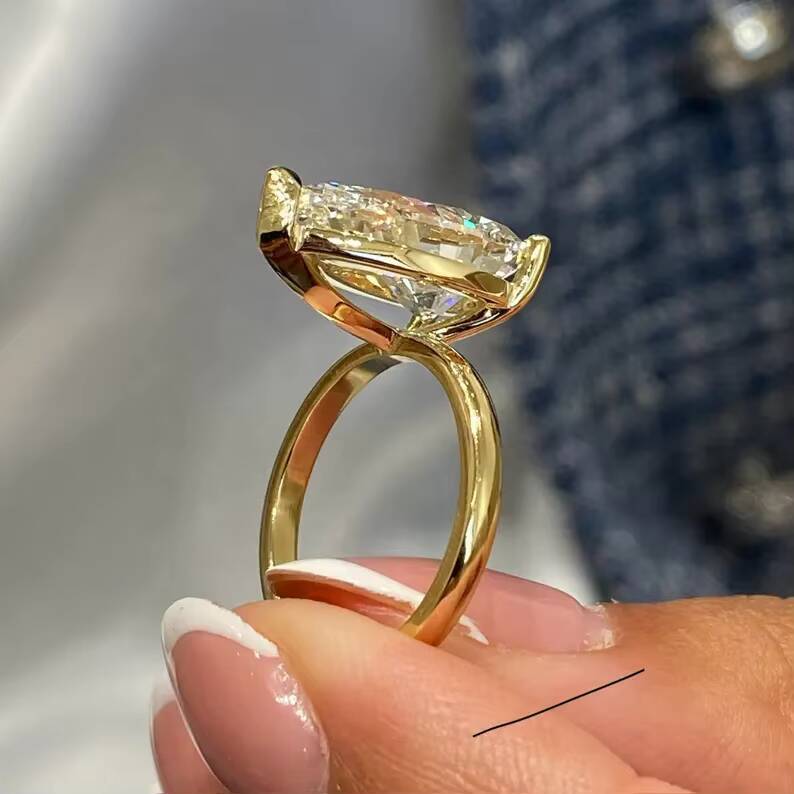 Sparkling 5 Ct Pear Cut Lab Diamond Solitaire Ring IGI Certified D/VVS1 Prong Set Solid 14k Gold Diamond Engagement Rings