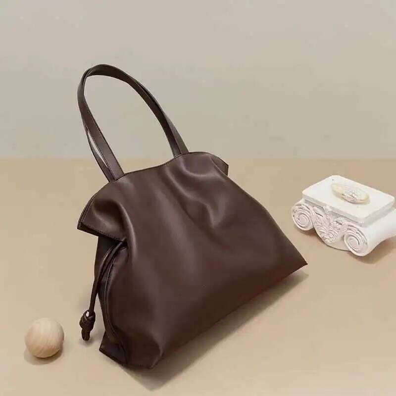 100% Genuine Leather Extra Large Shoulder Bags Women Handbag Bucket Bag Fashion Luxury Designer String Tote Tassel Clutch Bolsas - view 6
