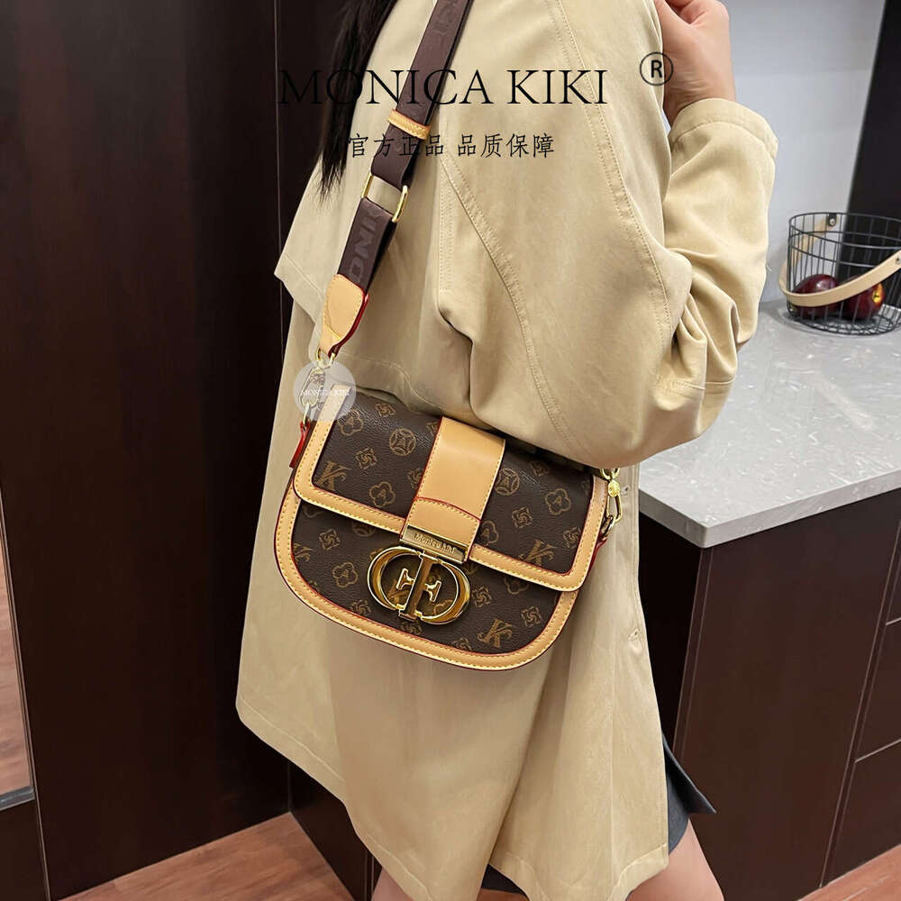 Monica kiki Free shipping Foreign Trade New Versatile Vintage Floral Texture Wide Strap Single Shoulder Crossbody Small Square Bag