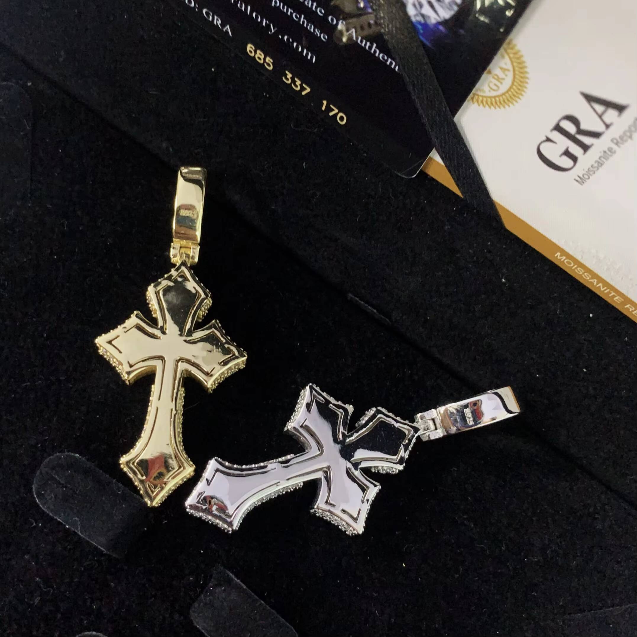 Baguette Cross Pendant VVS Moissanite Pendants Iced Out Jewelry Custom Cross Pendant Custom Hip Hop Pendant