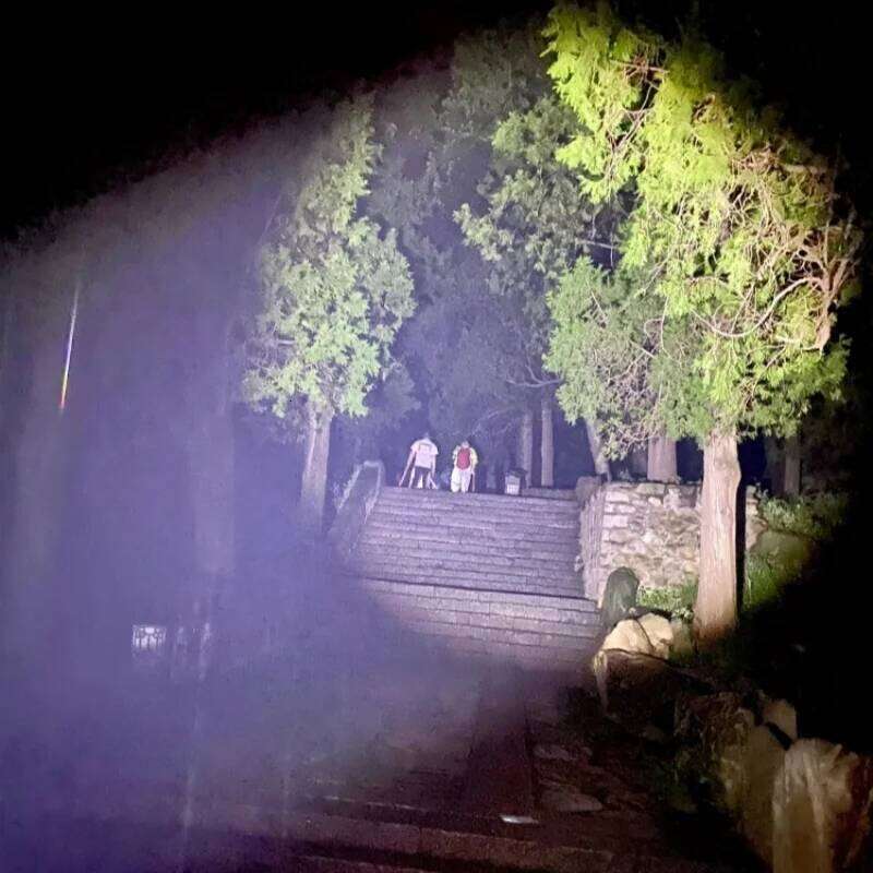 XHP390 Most Powerful Flashlight USB Rechargeable 10000LM LED High Power Tactical Lantern 2000M Long Range Camping Torch Z260121