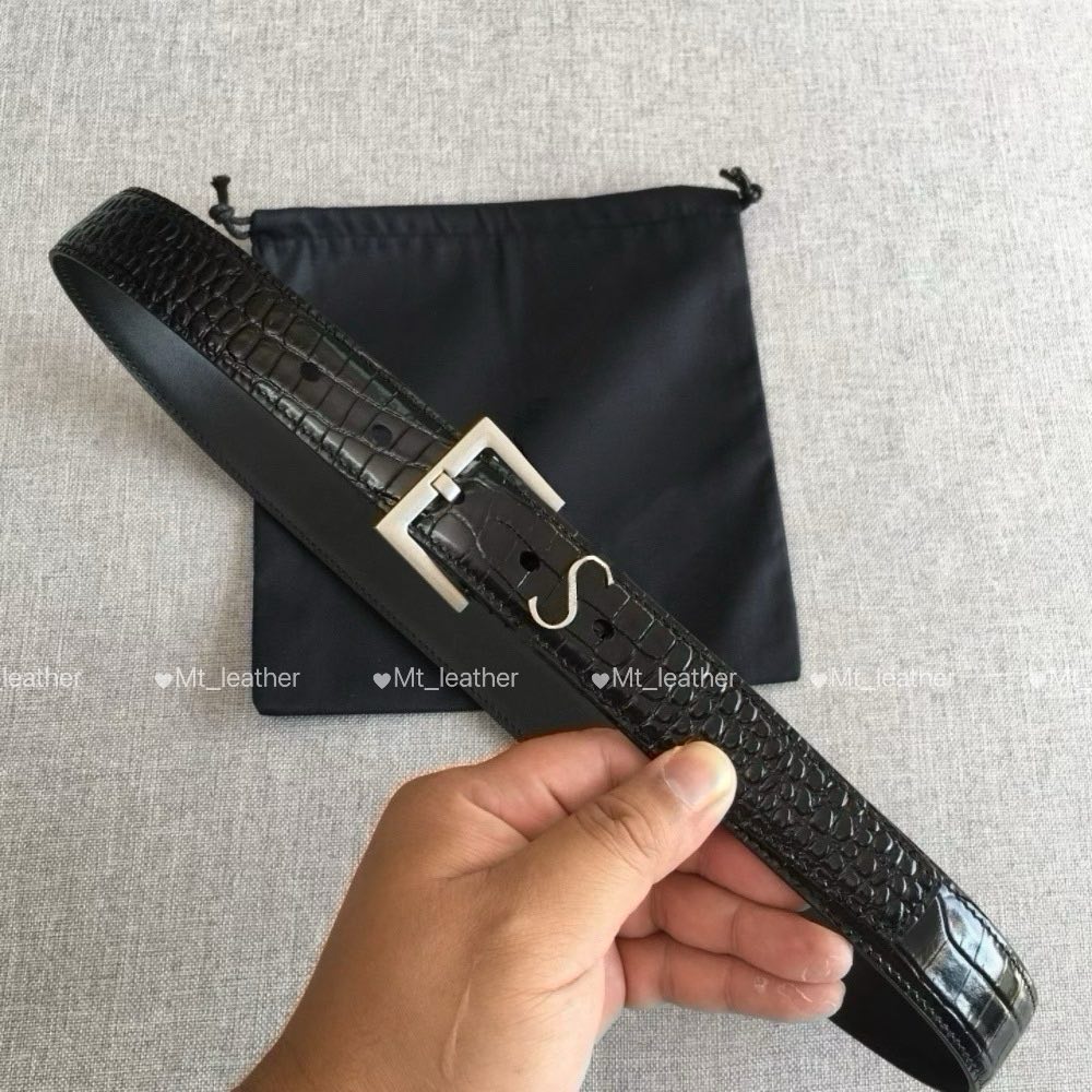 Luxury Designer Belt for Women Genuine Leather Cowhide width 2cm 3cm women men designers belts bronze buckle silver black needle buckle Womens Waistband with box