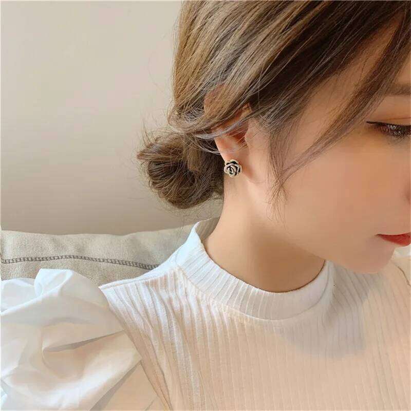 Luxury Camellia Stud White Black Metal Asymmetrical Lady Flower Earrings Simple Cute Ear Jewelry For Girl Friends Gift