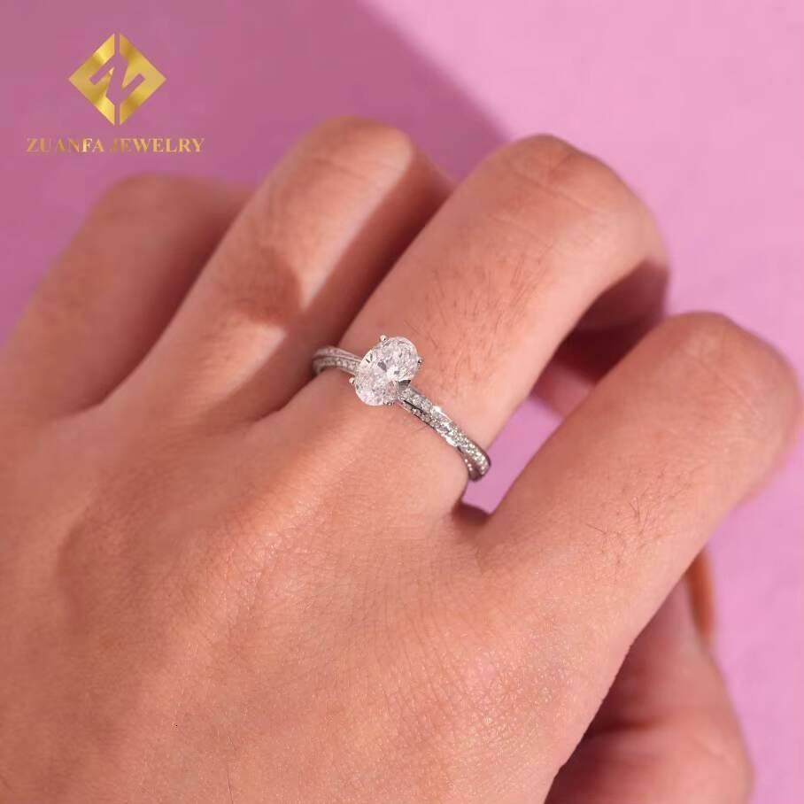Luxury Jewelry 078ct Main Stones 18k Gold D VS1 Oval Cut Lab Diamond Wedding Ring Engagement Ring IGI Certificate