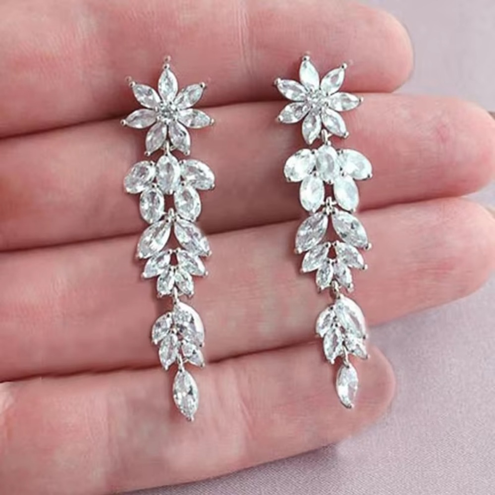 Cubic Zirconia Wedding Earrings for Women Brides Flower Tassel Dangle Earrings Sterling Silver Crystal Chandelier Bridal Drop Earrings Fashion Pierced Jewelry