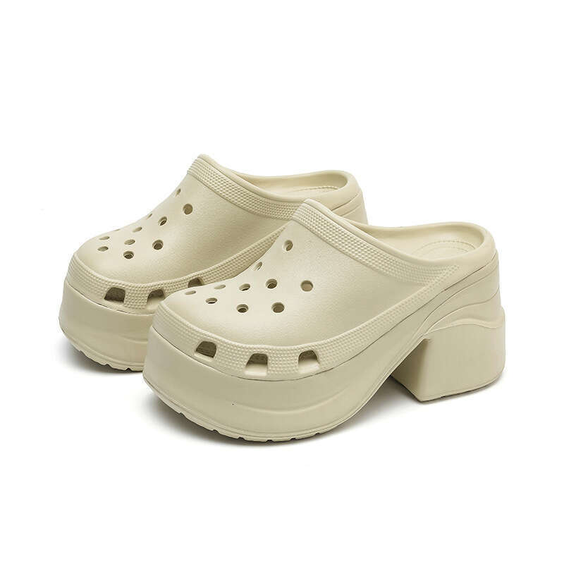 slippers designer women in stock mermaid hole shoes women durable height increasing cushioned beach sandals Outdoor casual slippers with box