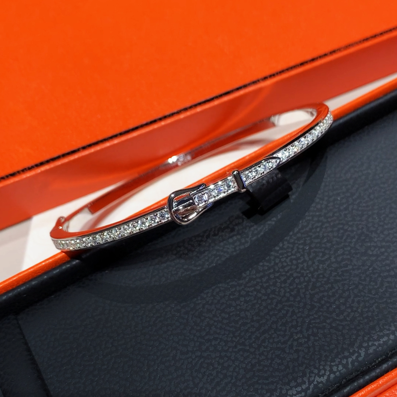 Top Bracelets Women… - image