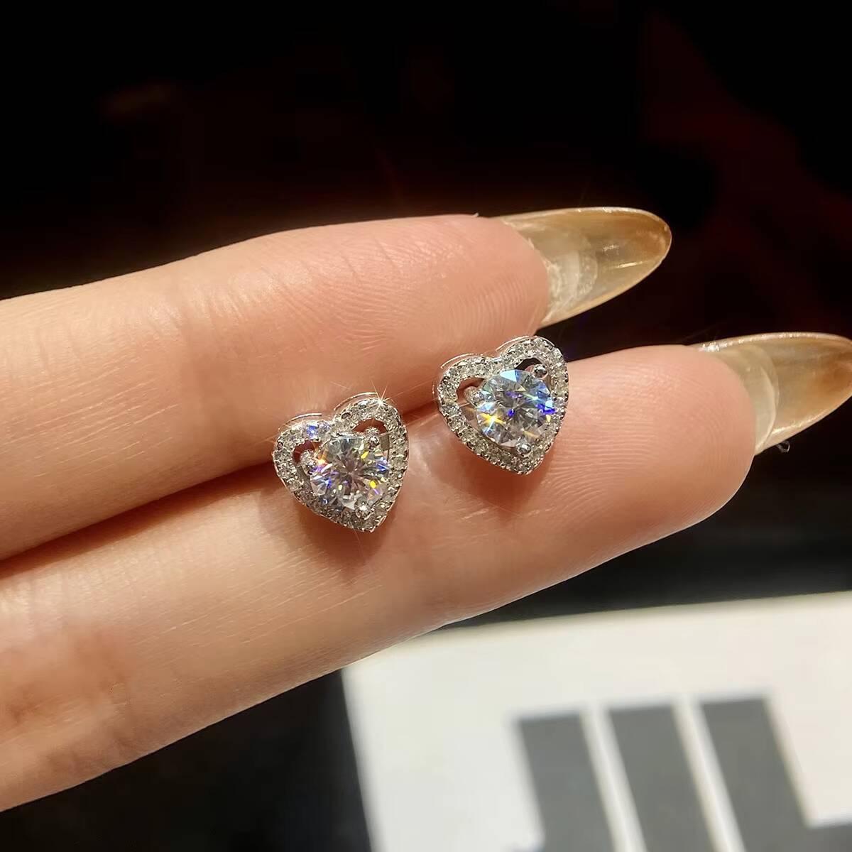 Stylever 05CT Color Moissanite Diamond Unusual Heart Halo Stud Earrings for Women 925 Sterling Silver Wedding Luxury Jewelry