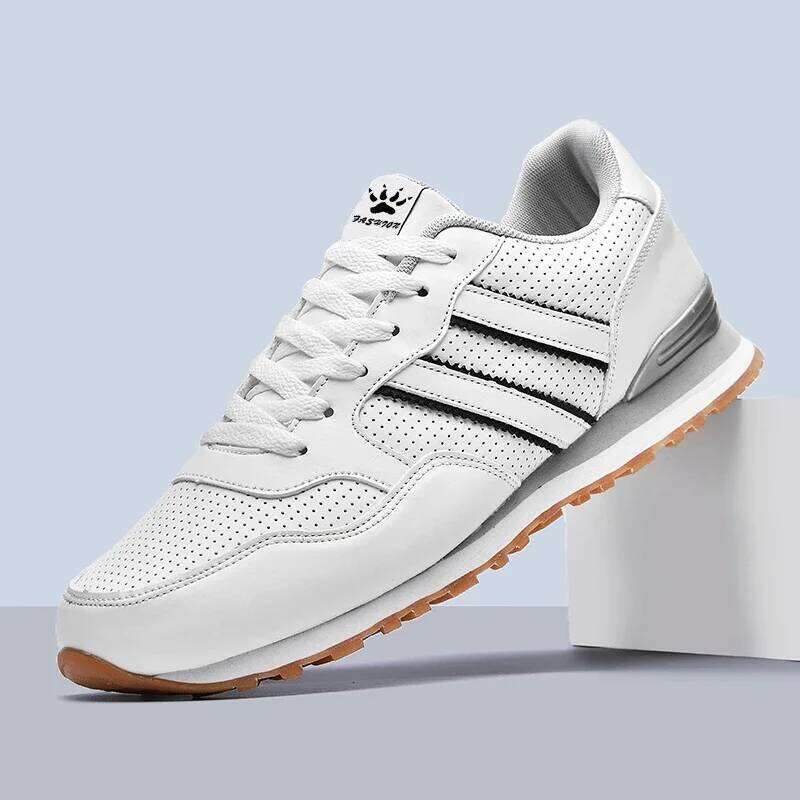 Classical Running Lightweight Suede Leather Sneakers Men Comfortable Outdoor Sport Breathable Flat Jogging Shoes 26W0121