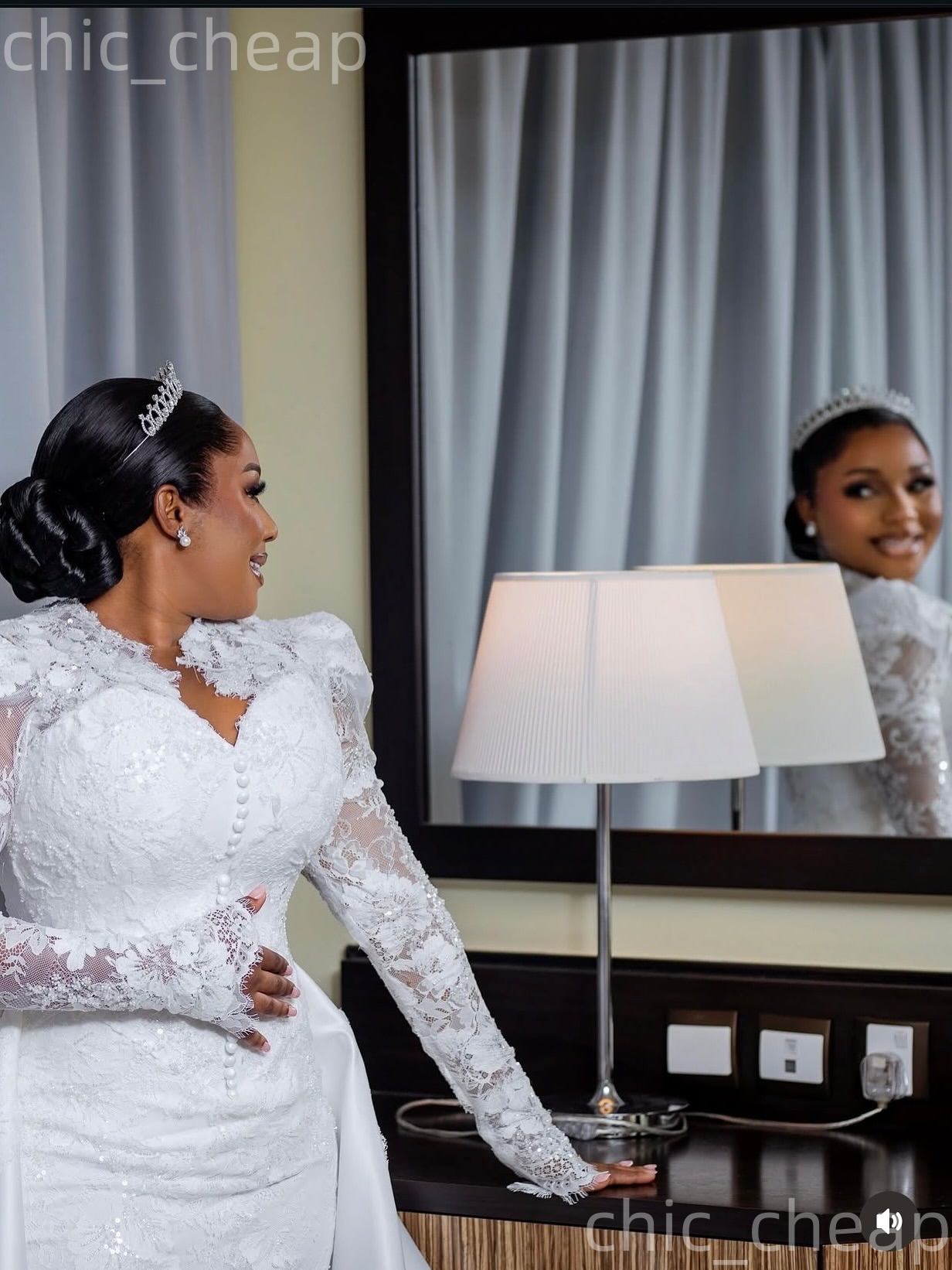 African Aso Ebi 2026 White Mermaid Wedding Dress Sheer Neck Full Sleeves Lace Satin Detachable Train Vintage Bridal Gowns Dresses ZJ2377