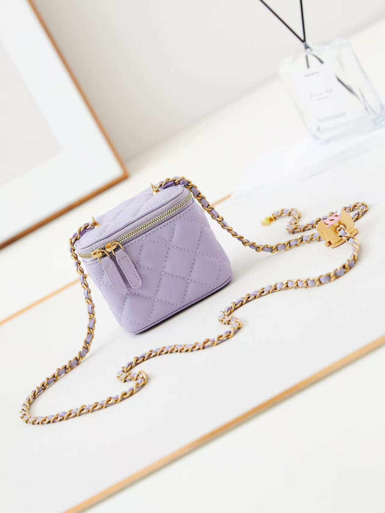 3941 designer bag Luxury bag Mini makeup bag Top quality Soft Sheepskin Pearl style Shoulder bag Crossbody bag Fashion bag