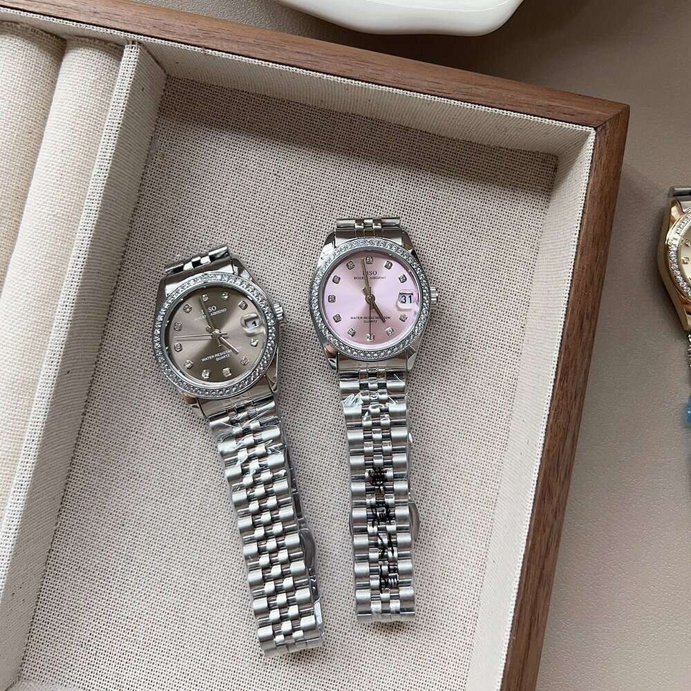 With Box New Steel Dainty Band Watch with Diamonds Large Dial Calendar Design Cool and Elegant Women's Watch Free gift