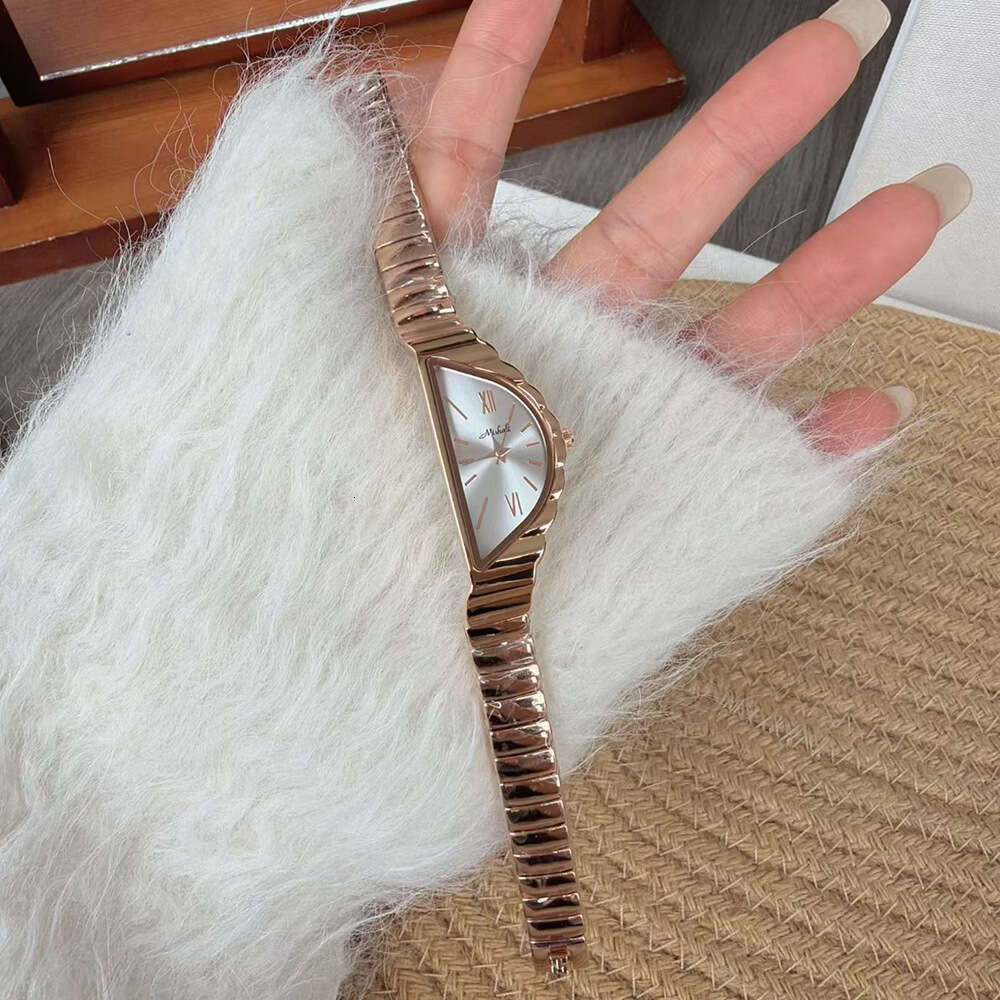 With Box New Irregular Half-Moon Steel Design Band Watch Dainty Fashion Vintagee Free gift