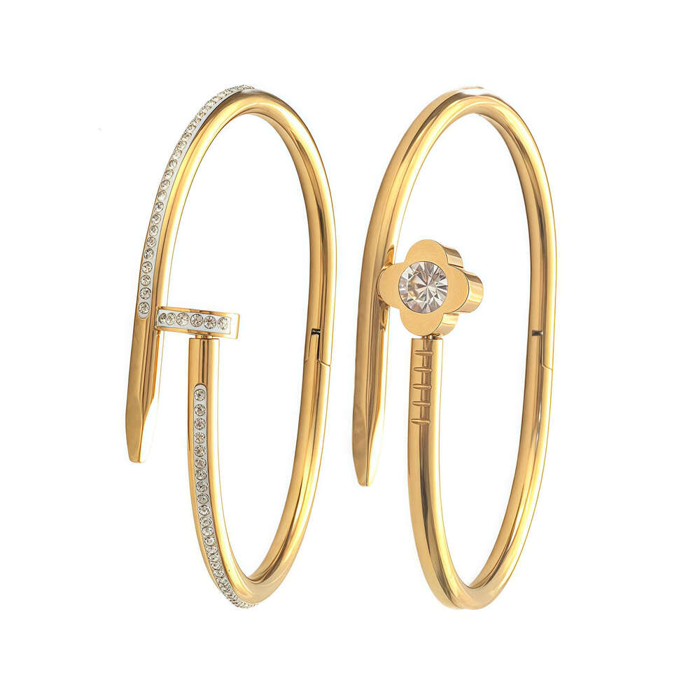 Fashion Jewelry Collection Trendy Clover-Shaped Bracelet Minimalist and Versatile Classic Elegance Exquisite Party Accessory Everyday Wear Jewelry Bra