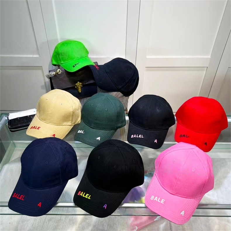 Designer Letters Baseball Caps Paris New Cap Three-dimensional Letters Embroidered Fashion Tide Visor