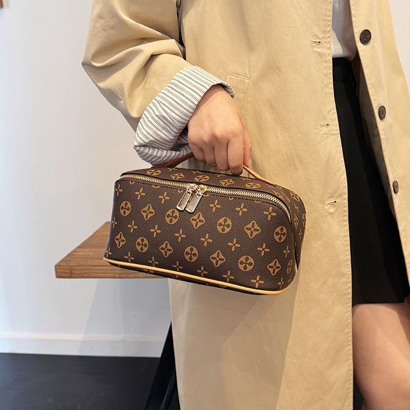 Portable Large-Capacity Cosmetic Bag Travel Cosmetics Storage Bag Foreign Trade Trend Printed Handhold Toiletries Bag Women