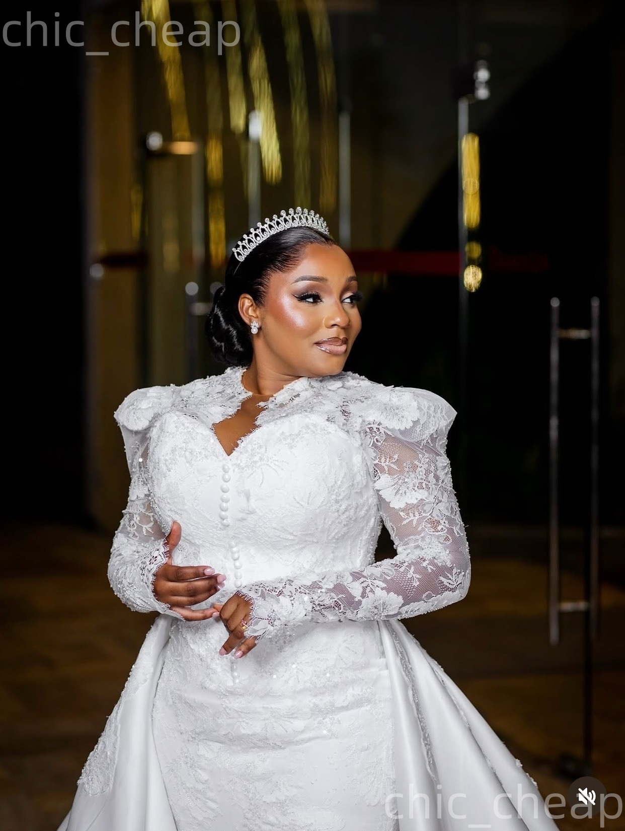 African Aso Ebi 2026 White Mermaid Wedding Dress Sheer Neck Full Sleeves Lace Satin Detachable Train Vintage Bridal Gowns Dresses ZJ2377