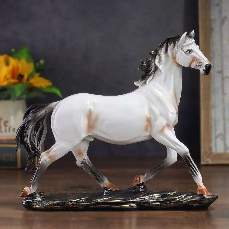 Chinese-style vintage resin horse sculpture, home decoration for bedrooms, studies and office desks, art collectibles