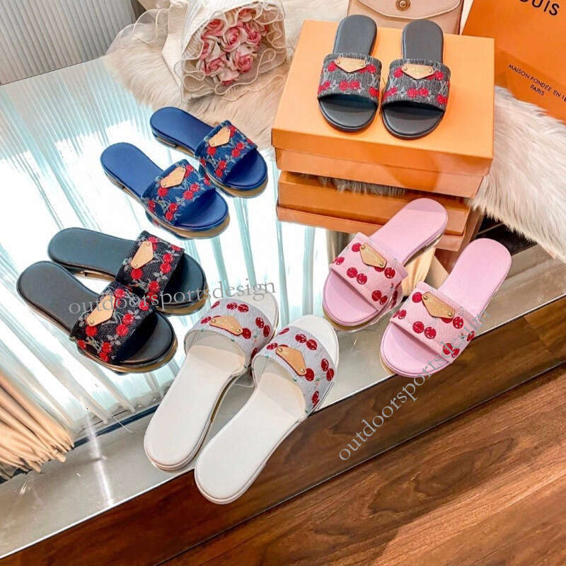 Designer sandals lvlys luxury charm open toe holiday beach flat shoes female cherry pattern flat slippers denim drag.35-41