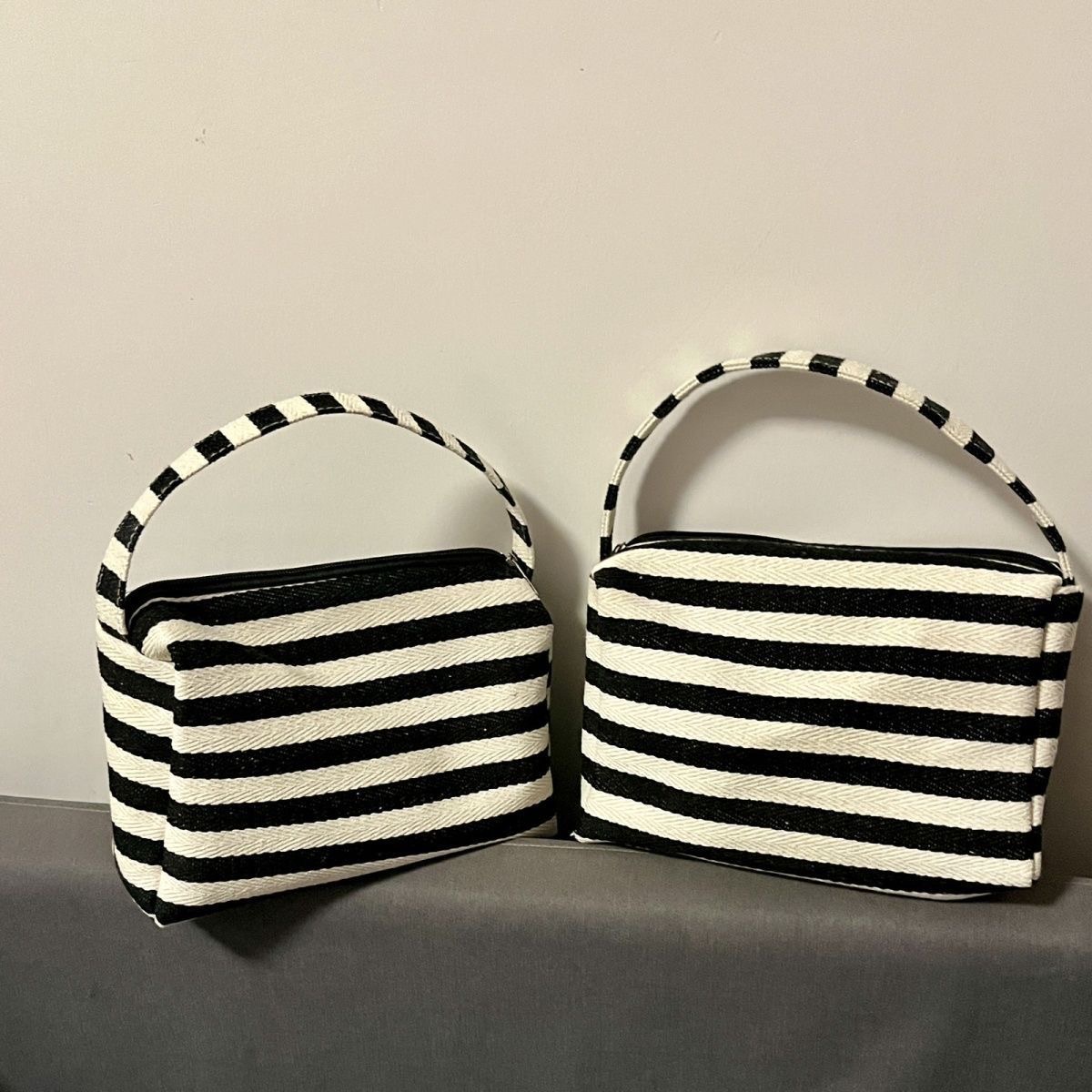 D1027 Trendsetting … - image