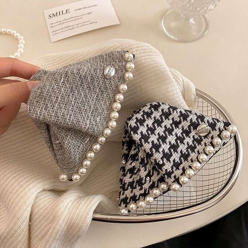 Hair Clip Women High-end Pearl Trimmed Triangle Fabric Shark Clip Non-slip Back-of-Head Hair Accessory for Daily Wear