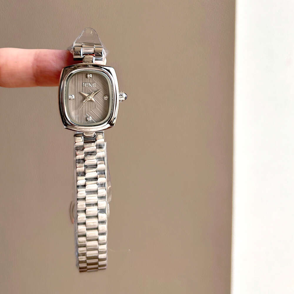 With Box New Steel Strap Women's Cool Silver Gray Design Fashion Small Square Watch Dainty Free gift